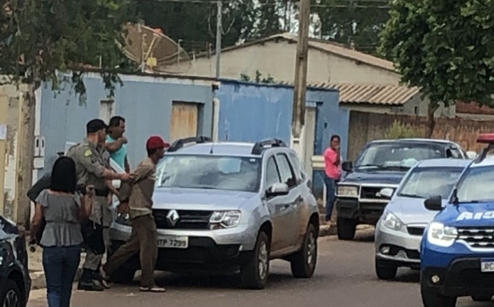 Suspeito de assassinatos em Goiás se entrega a polícia